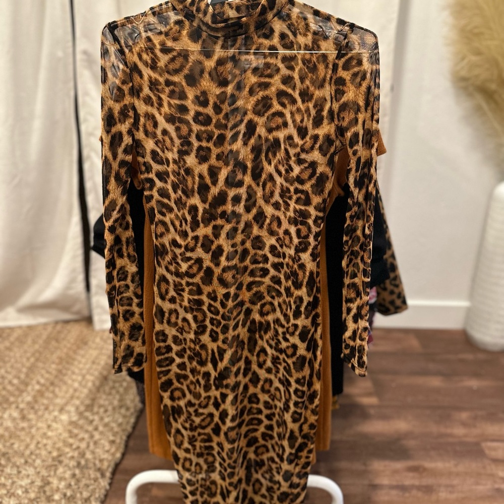 Leopard Imari mesh dress